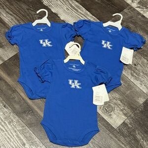 Blue UK Baby Onesies Set